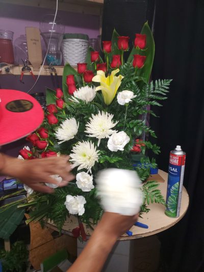 white red rose arrangement