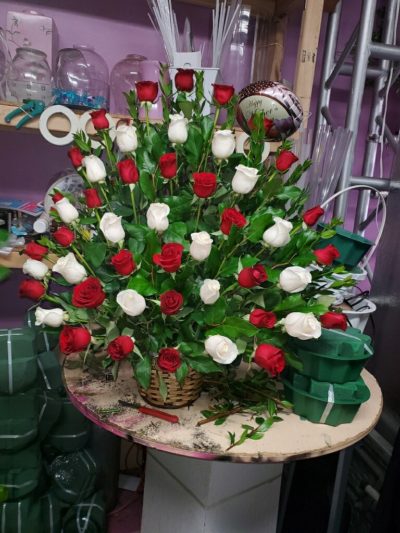 flower basket white red rose