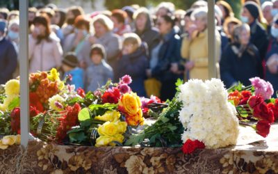 What is Funeral Flower Etiquette?
